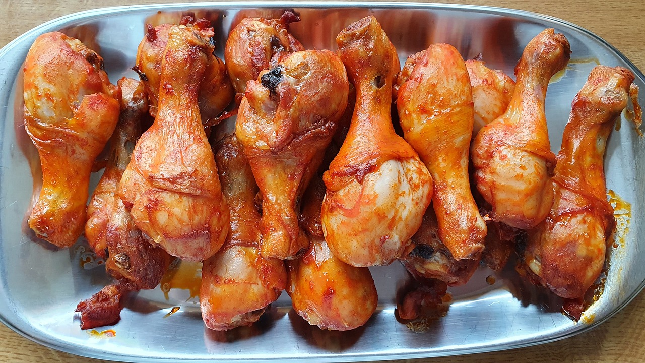 chicken drumsticks, chicken thighs, chicken-5205207.jpg